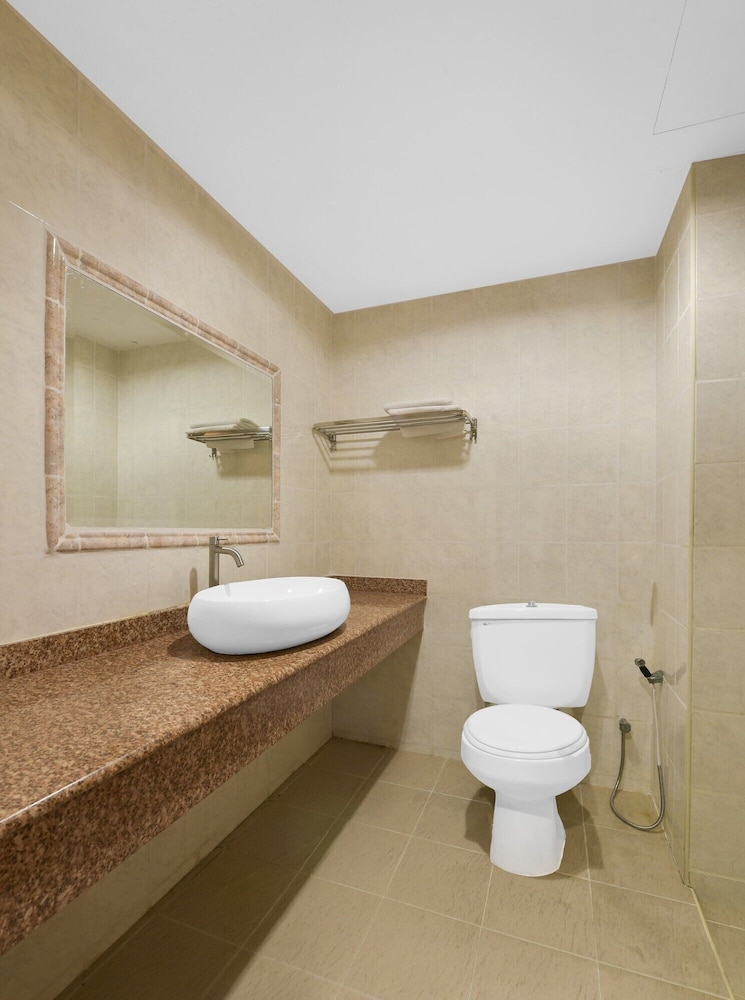 Palette - Kota Tinggi Mayres Hotel 54/54