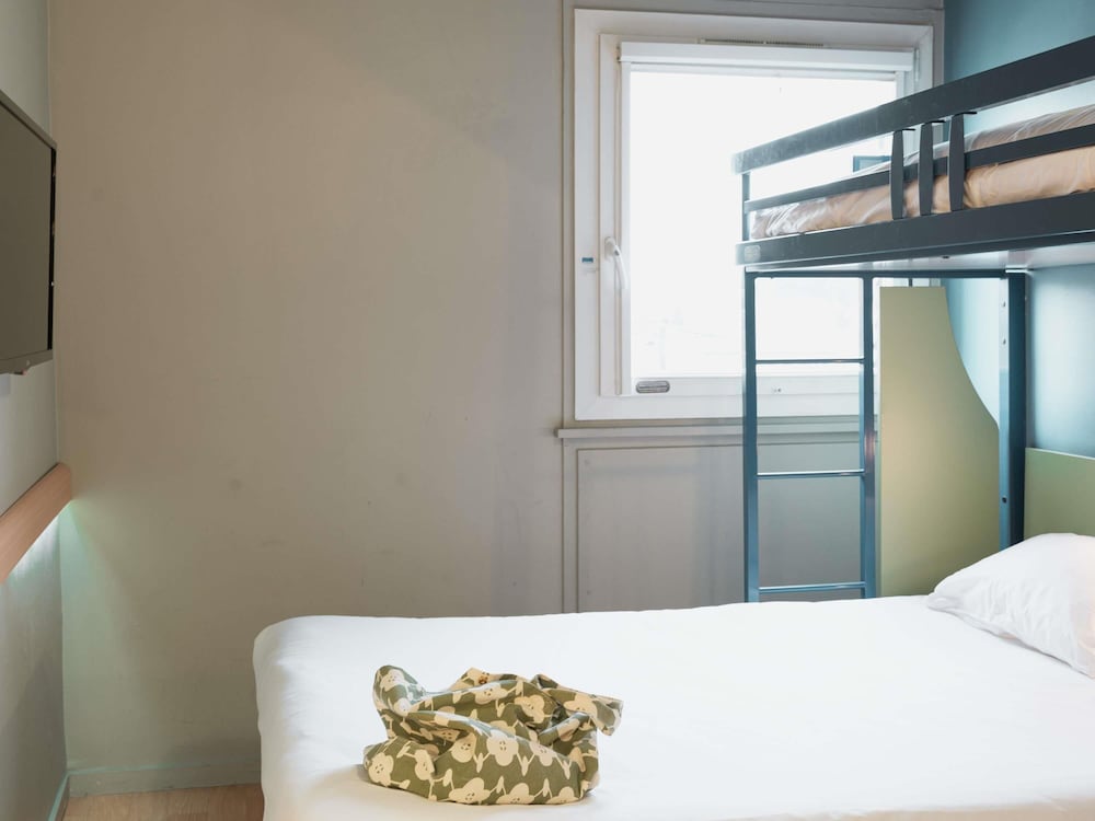 Ibis Budget Thonon Les Bains 28/52