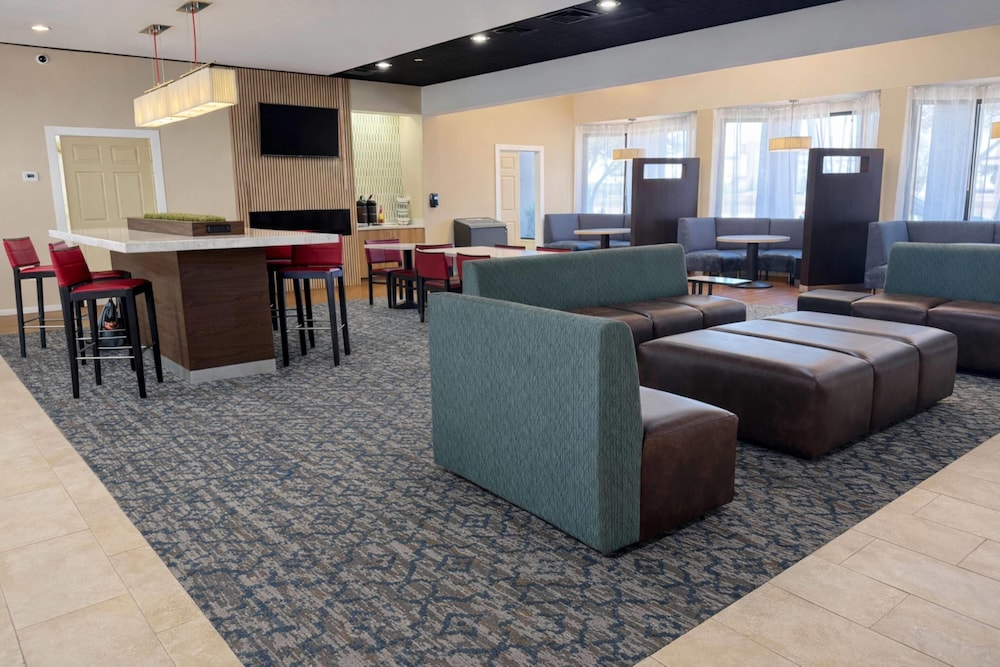 Hawthorn by Wyndham Dallas Love Field Airport 23/31