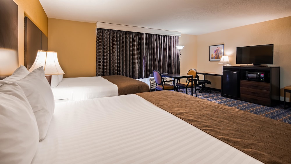Best Western Winners Circle 12/27