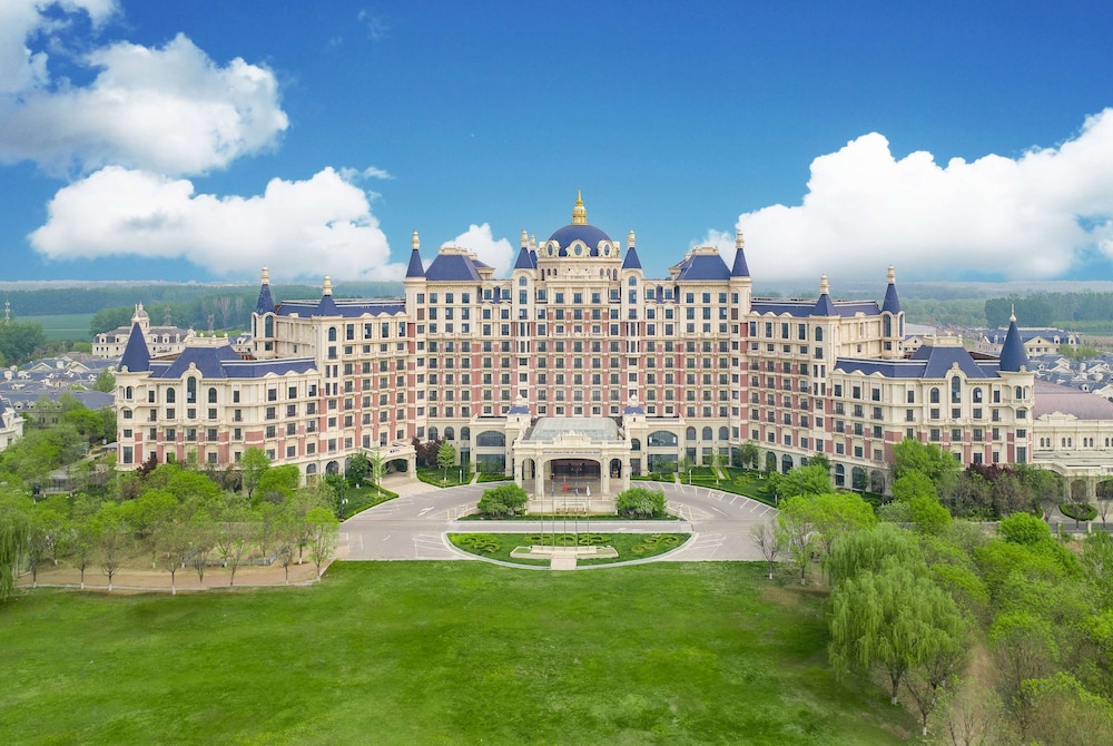 Howard Johnson Junhe Hot Springs Resort Beijing 40/46
