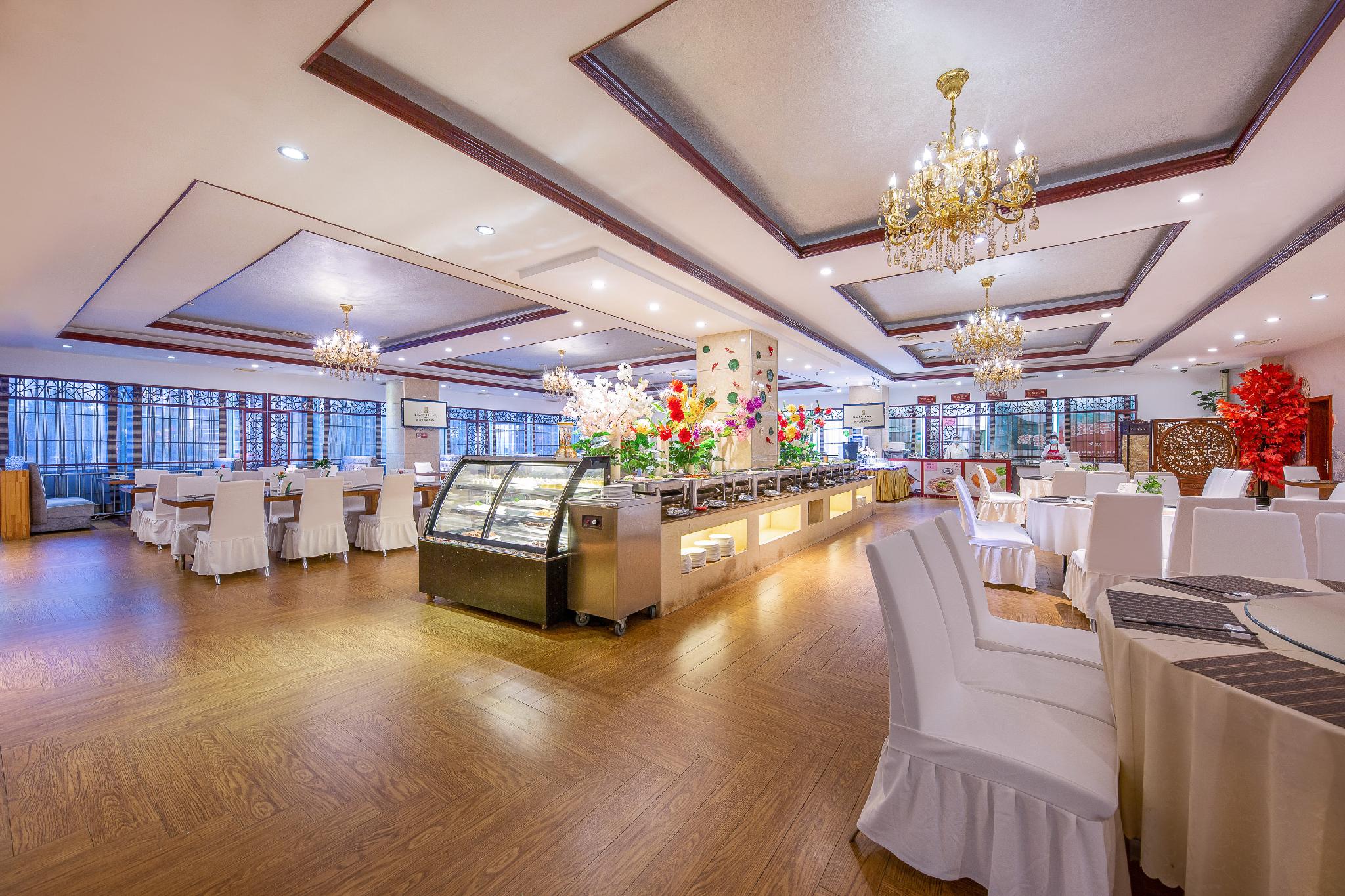 Rezen Hotel (Linyi News Building) 21/25