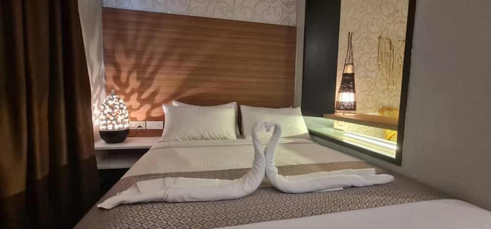 Suite, Queen Bed