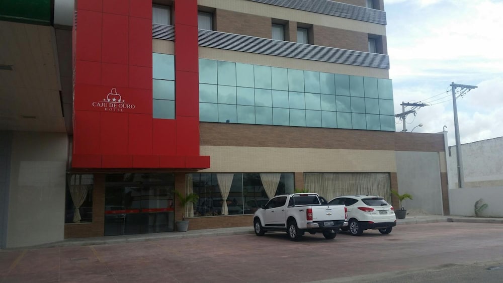 Hotel Caju de Ouro 45/45