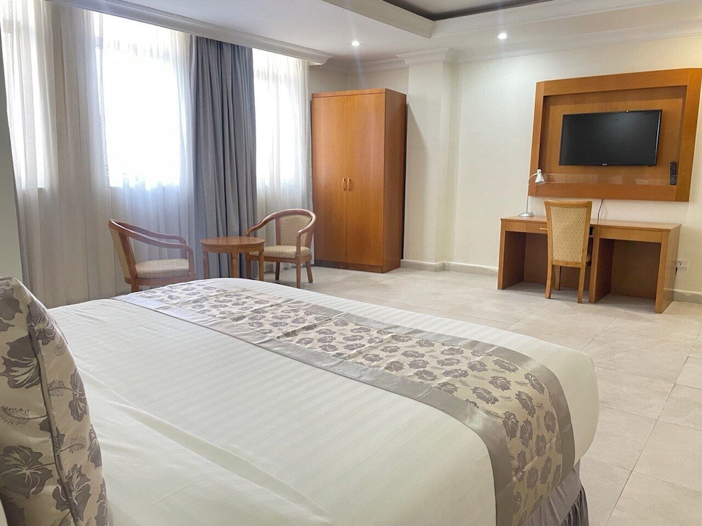 Amran Hotel 9/17