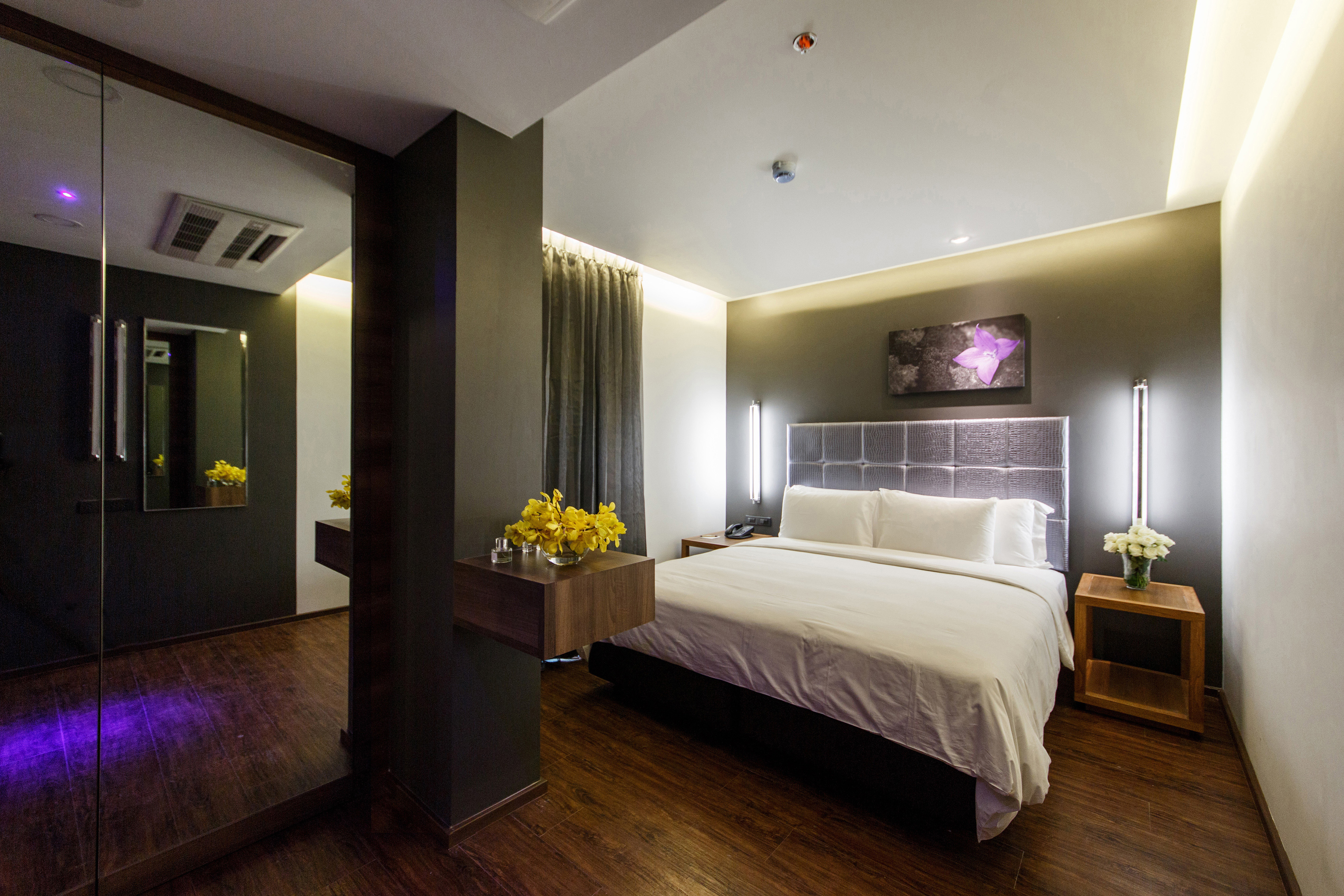 ONE BEDROOM SUPERIOR SUITE