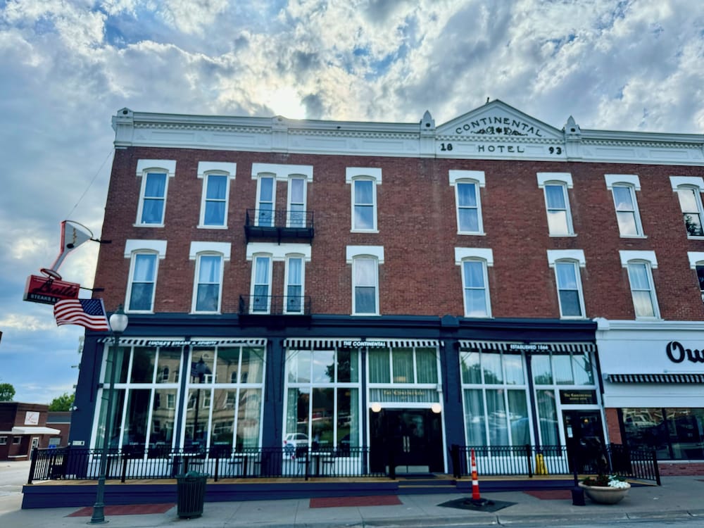 The Continental Hotel Centerville 1/50