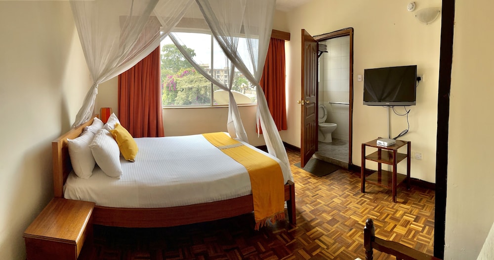 The Kenya Comfort Hotel Suites 28/78