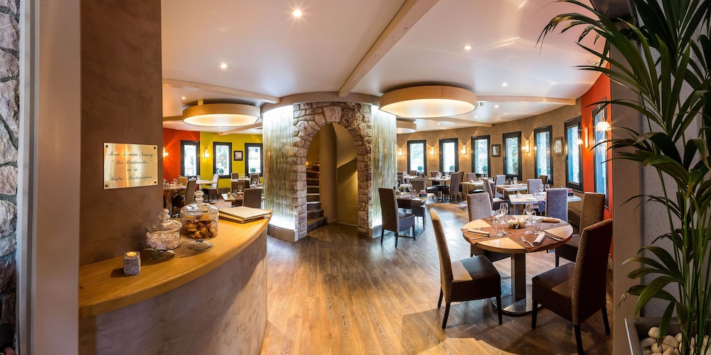 Les Bartavelles Hotel Restaurant 36/50