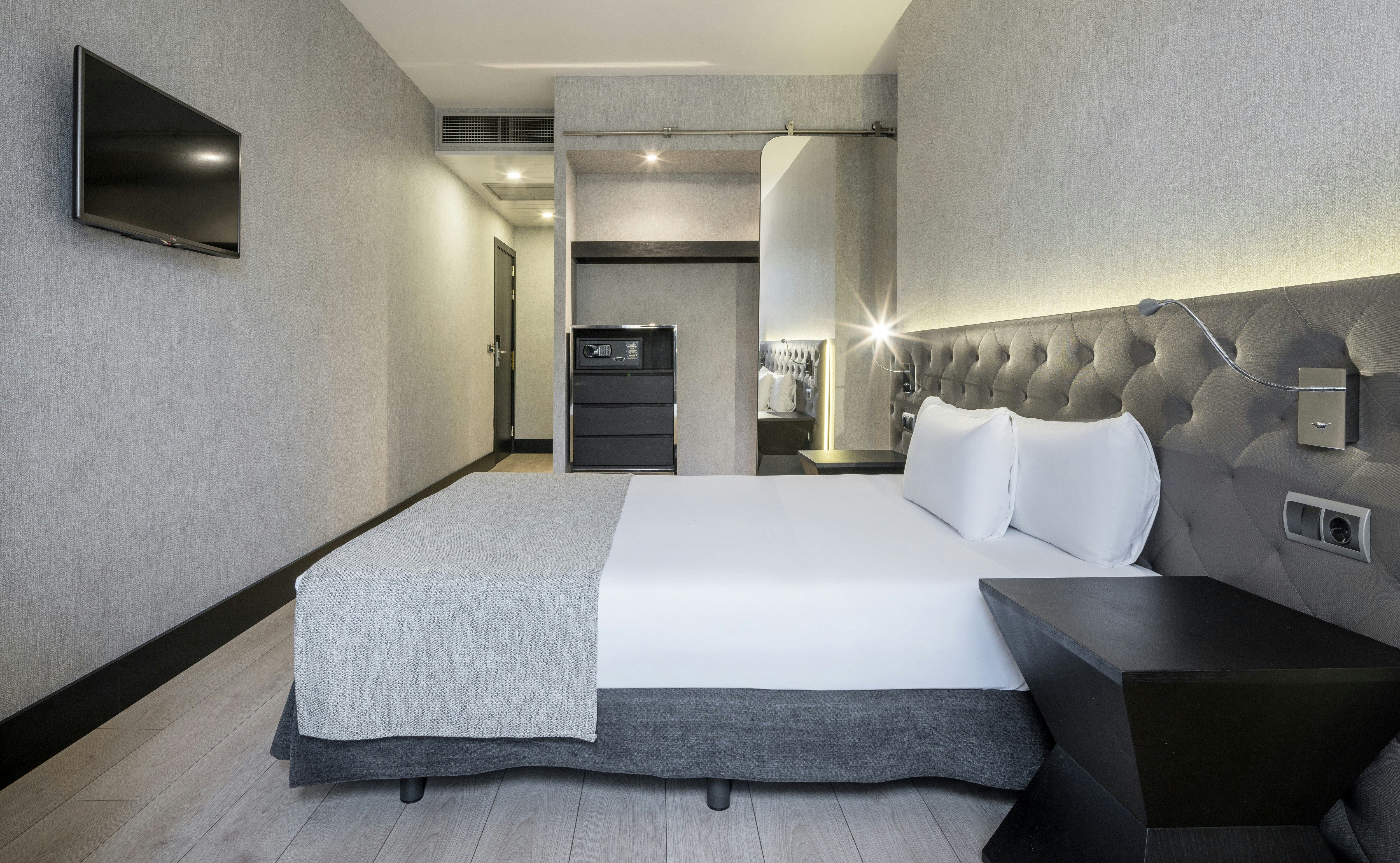 Ilunion Bel Art Hotel 9/47