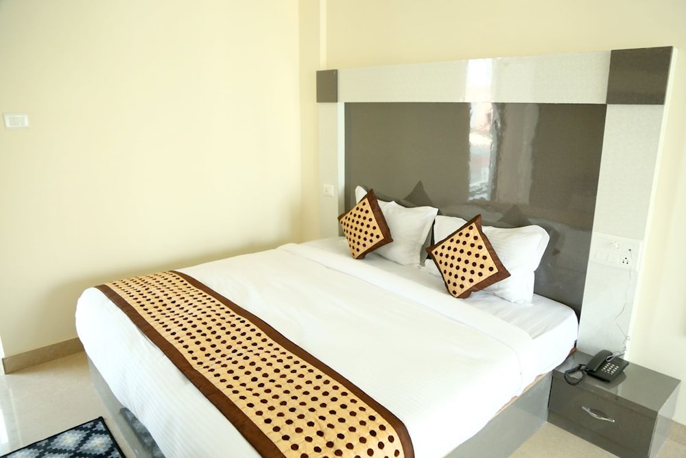 Hotel Kss Inn 12/32