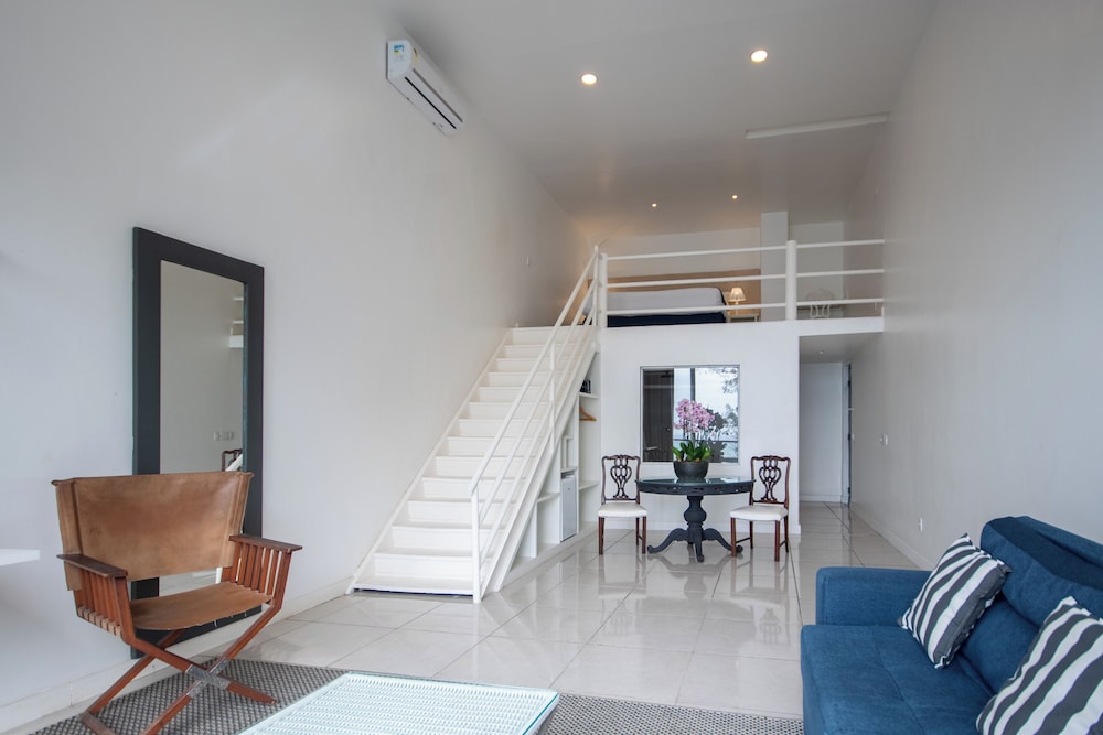 Greco Hotel 40/58