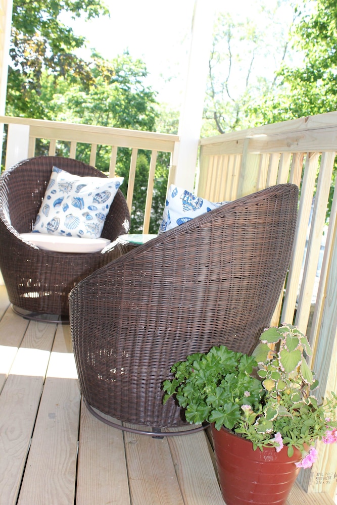 Holbrook House Bed and Breakfast- Bar Harbor ME 4/50