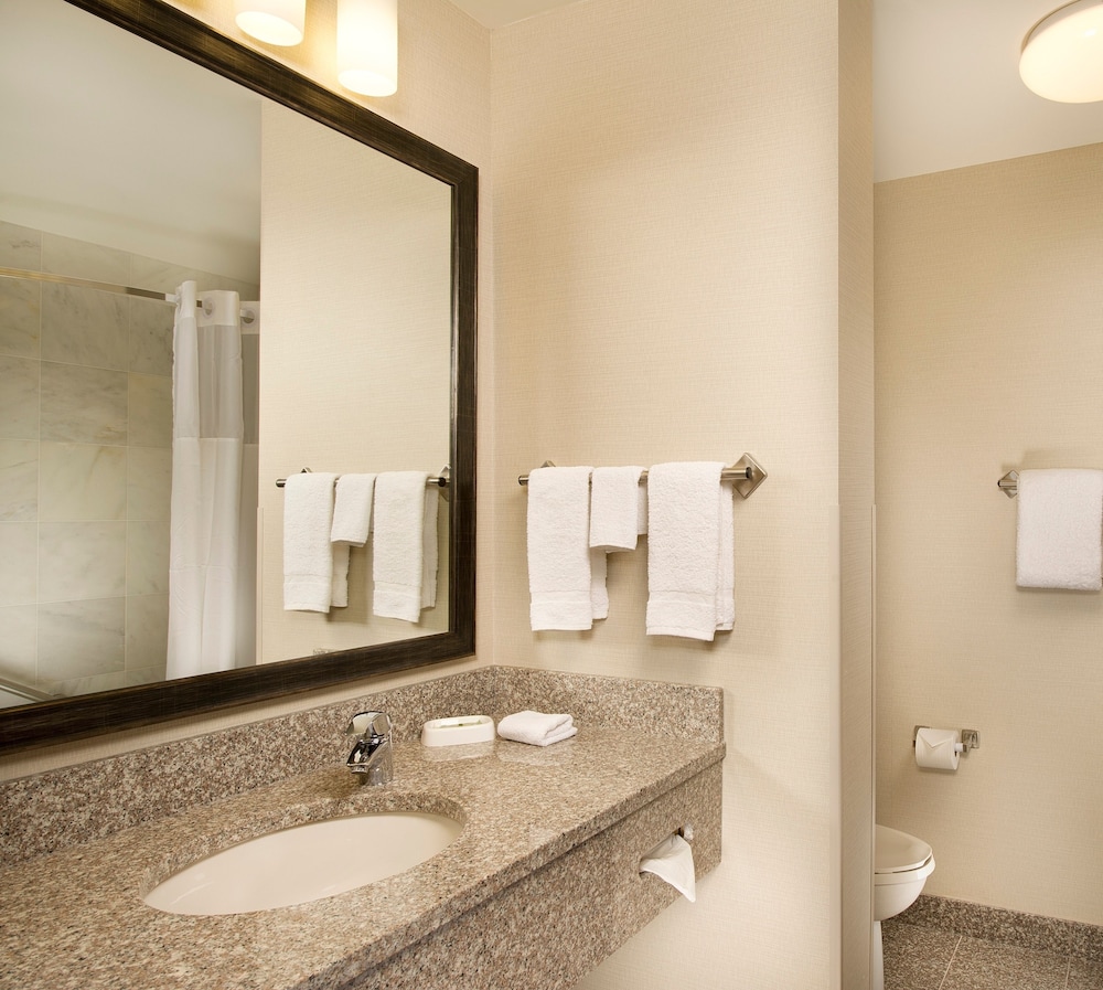 Drury Inn Suites Mt Vernon 47/50