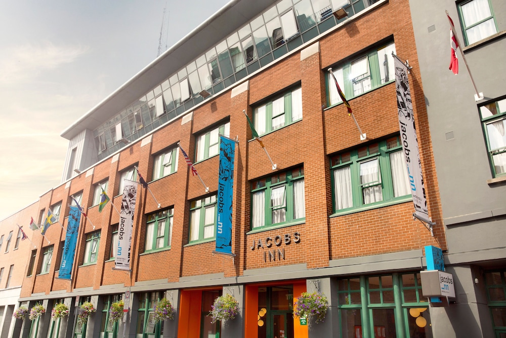 Jacobs Inn Hostel 2/65
