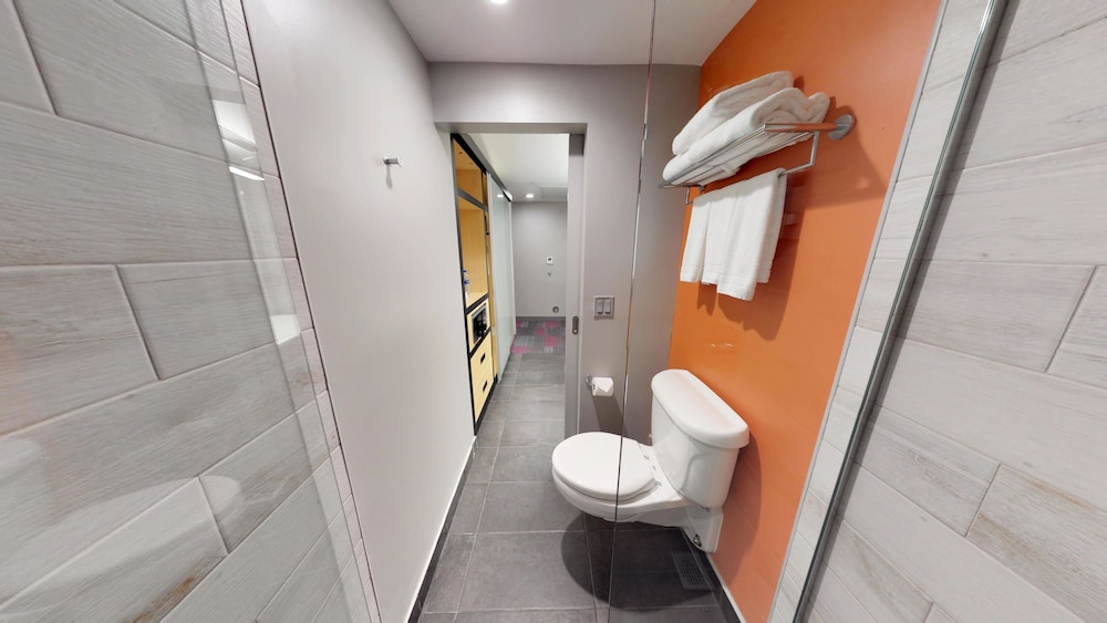 Aloft Coral Gables 37/43