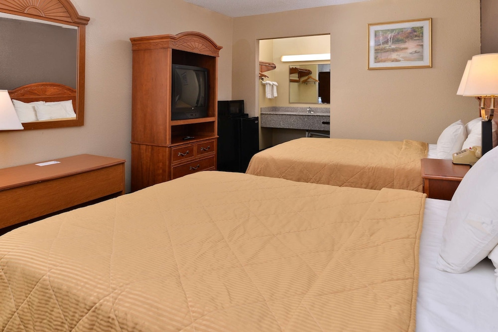 Red Roof Inn Kimball, TN - I-24 7/19