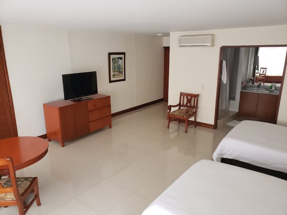 Torre de Cali Plaza Hotel 29/67