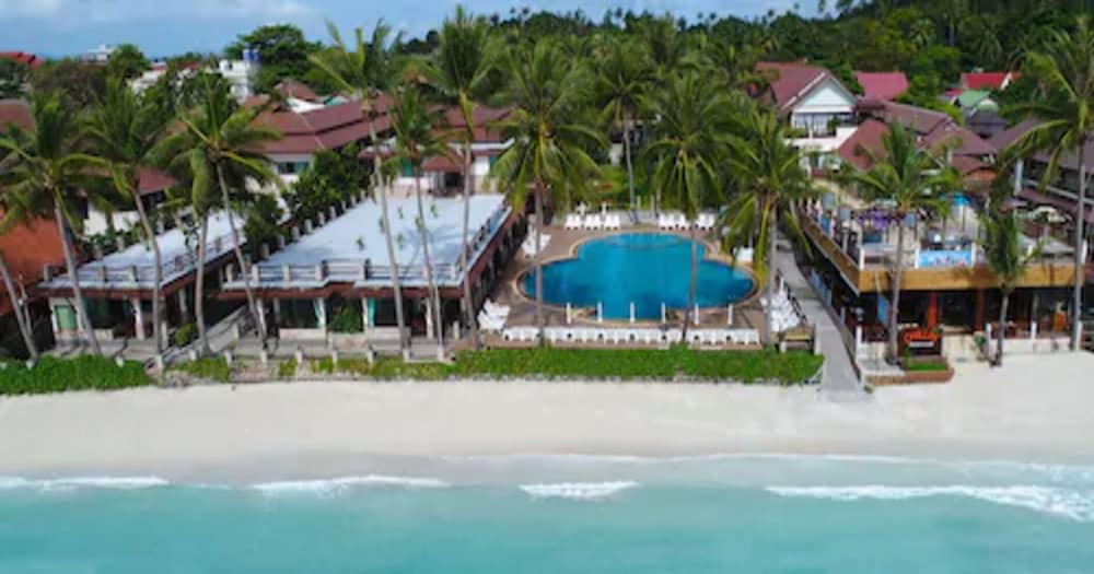 Phangan Bayshore Resort 9/69