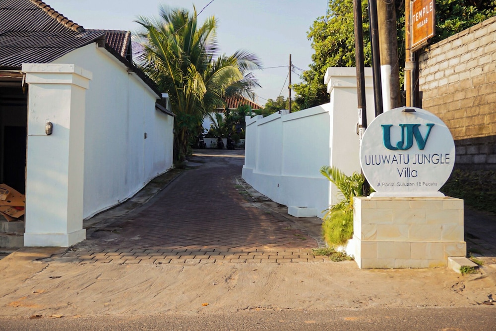 Uluwatu Jungle Villa 32/42