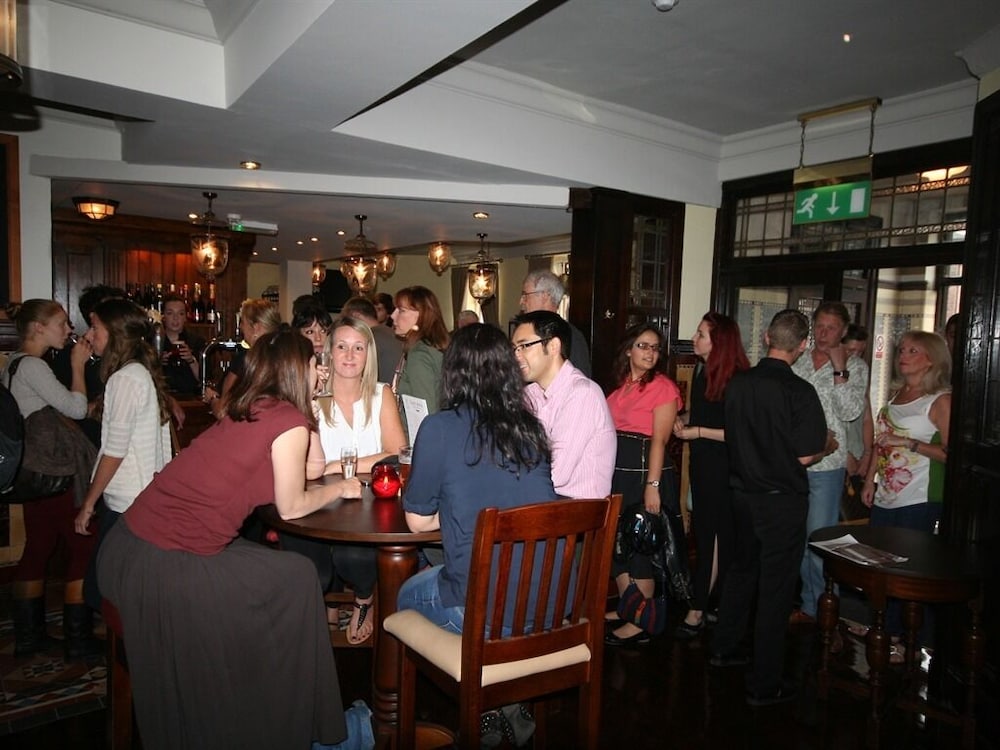 The Rose and Crown 40/49