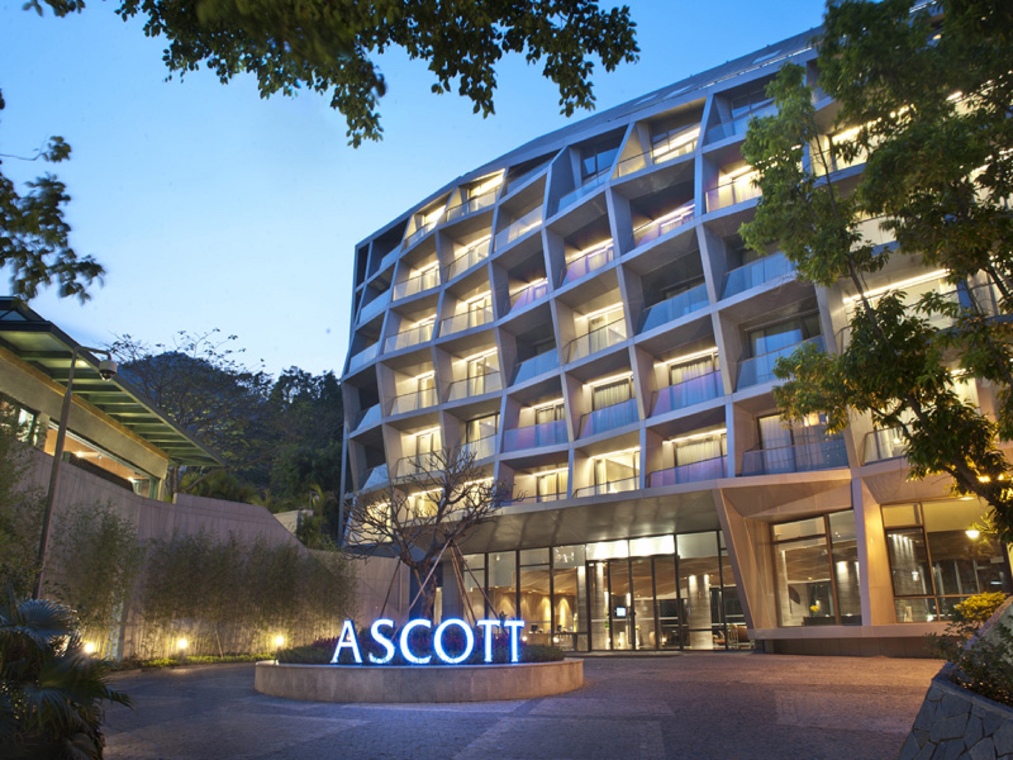 CM+ Serviced Apartment Shenzhen Hillside 1/36