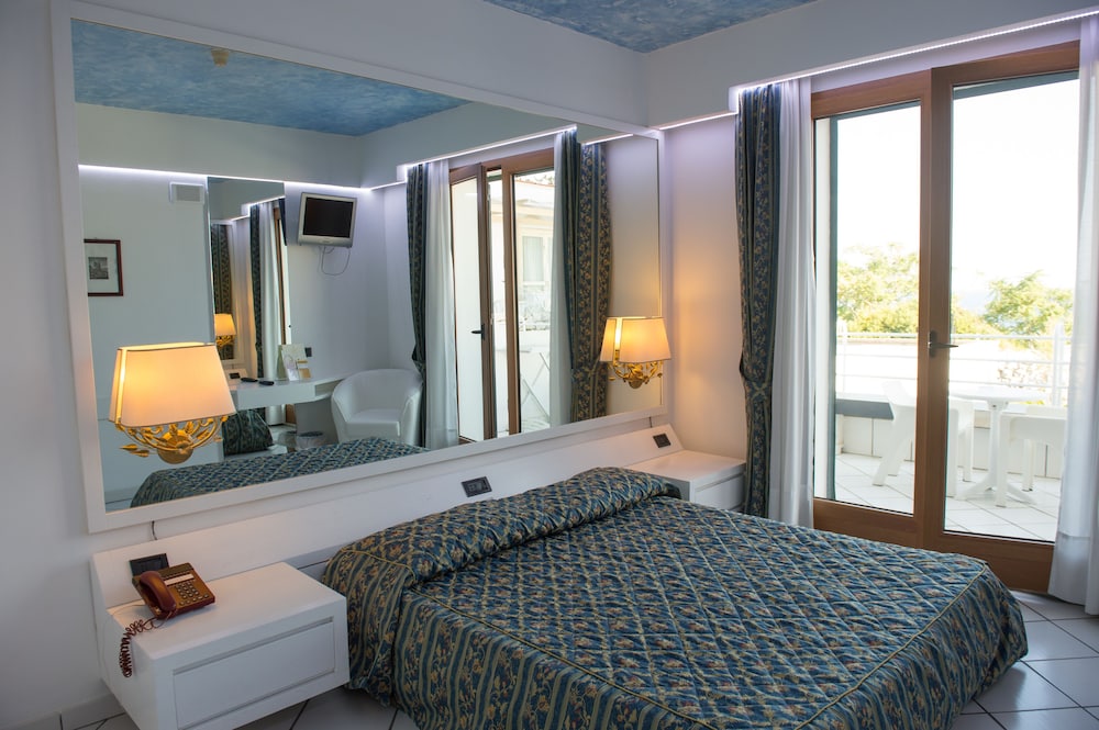 Hotel Panoramico 10/37
