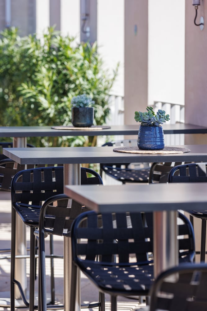 JOST Hotel Montpellier Centre St Roch 1/58