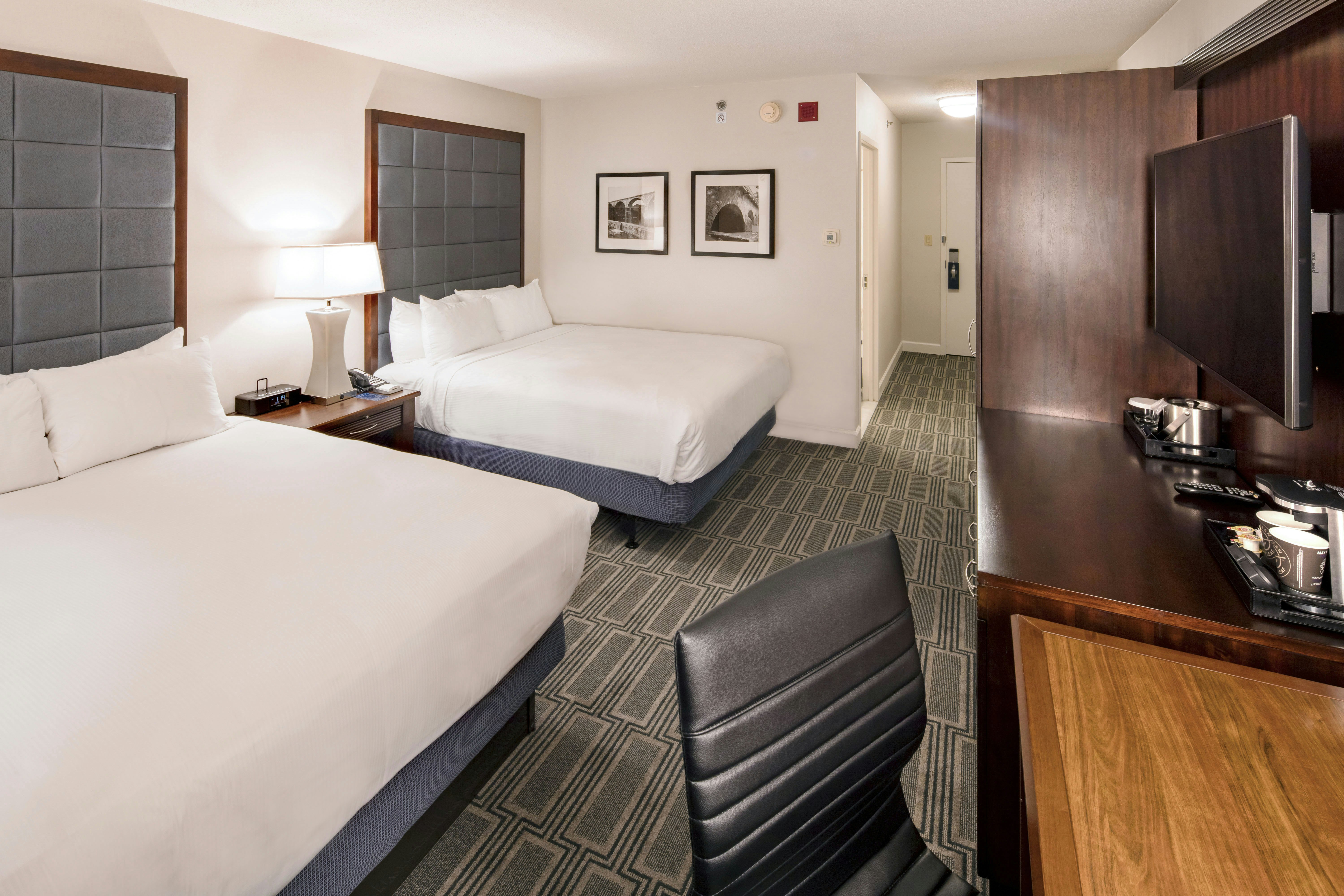 room, 2 queen beds