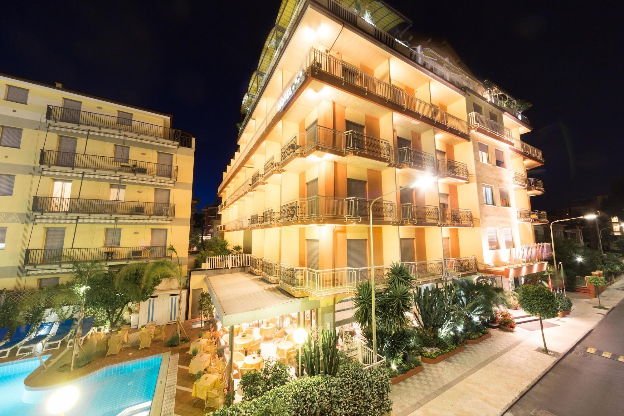HOTEL TORINO WELLNESS AND SPA 2/55