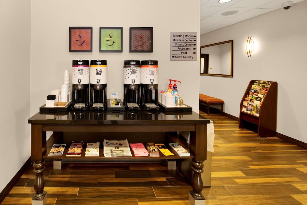 Hampton Inn Butler 23/40