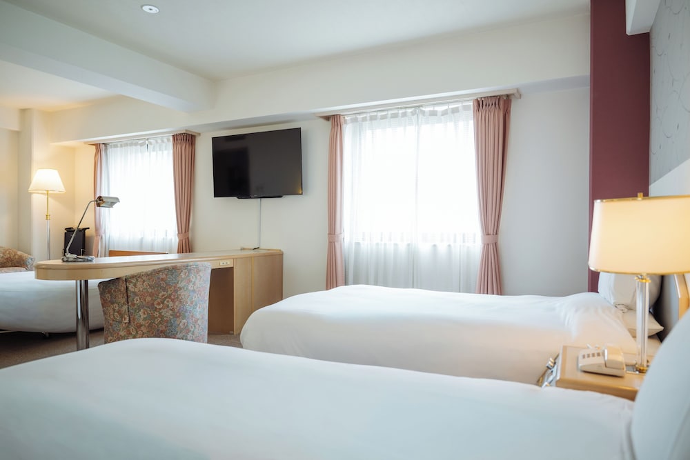 Nest Hotel Matsuyama 26/68