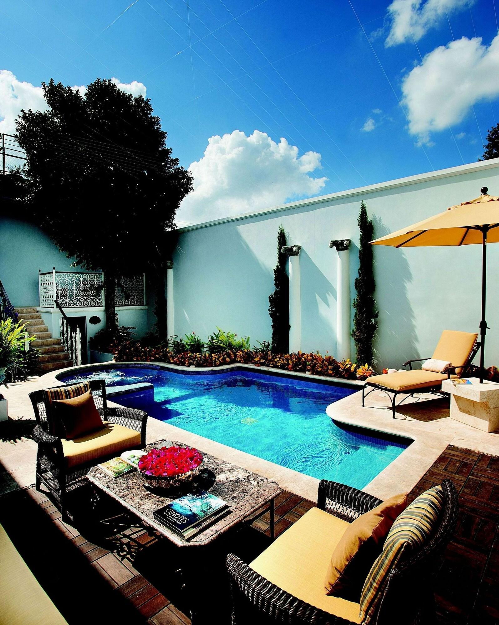 Hotel Casa Azul 45/50