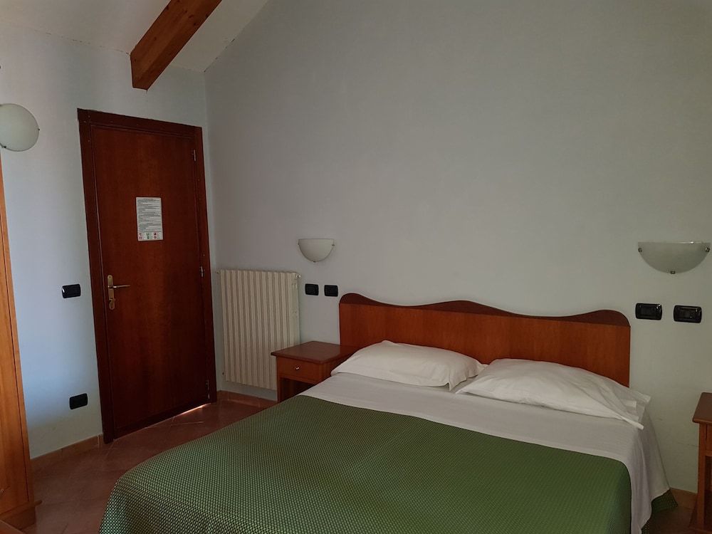 Hotel Gentile 7/30
