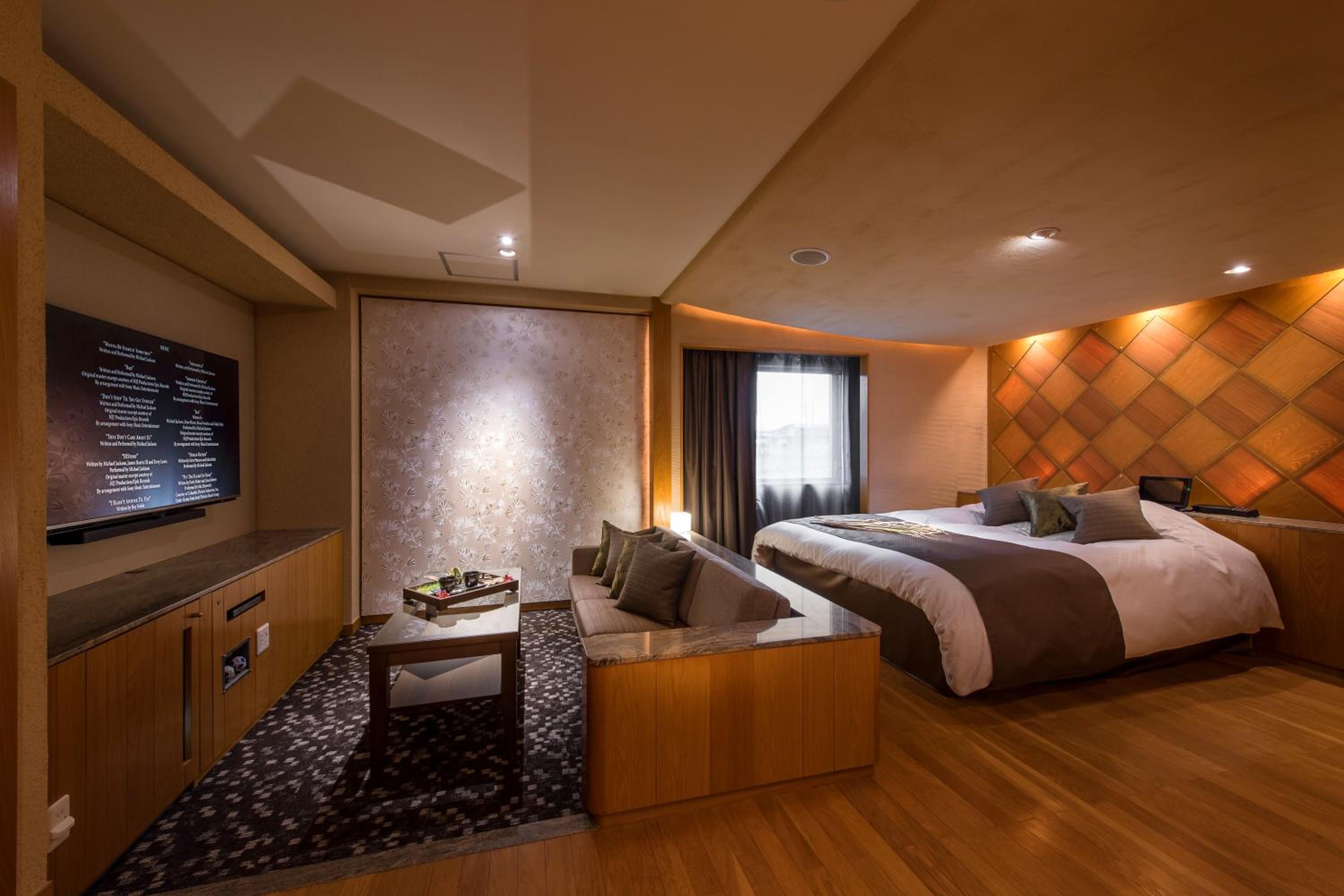 Hotel C. Chiba Shiroi 22/58