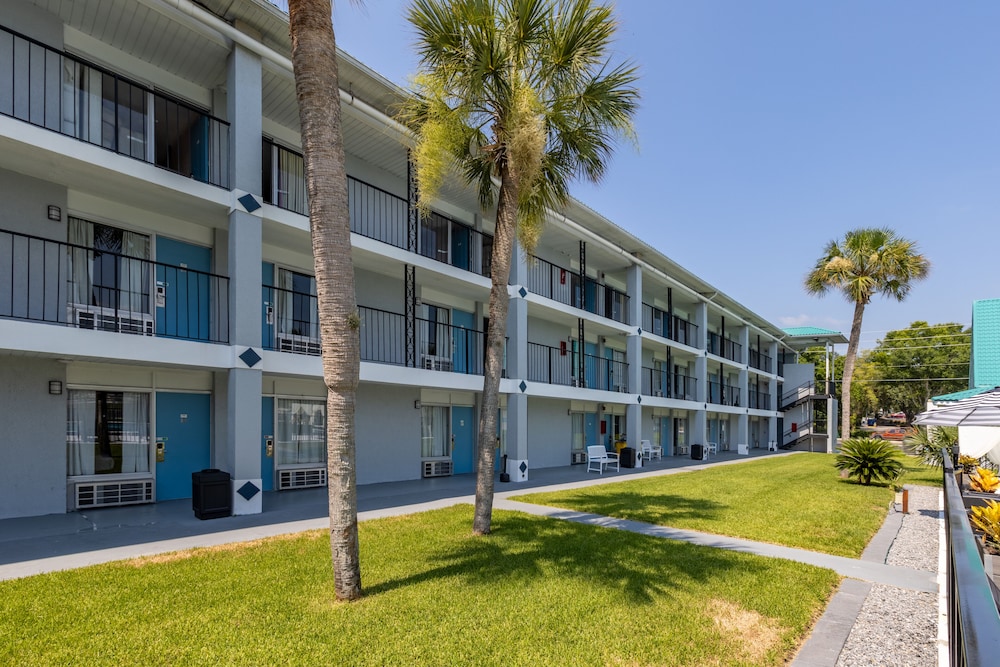 Motel6 Altamonte Springs, FL in ALTAMONTE SPRINGS - FL