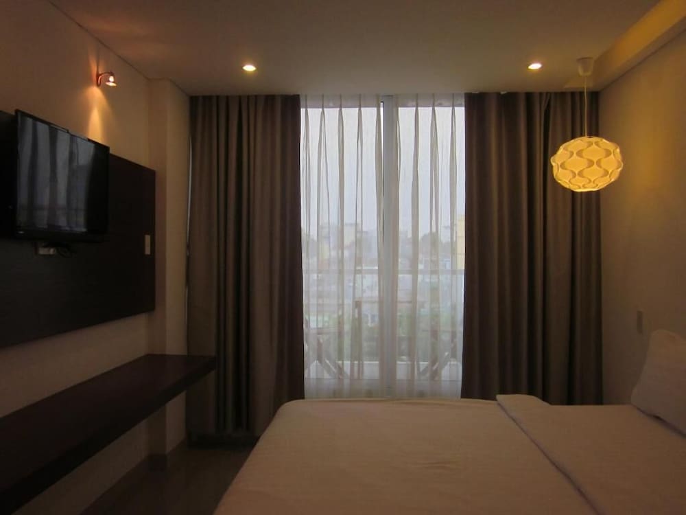 Yellow House Saigon Hotel 19/36