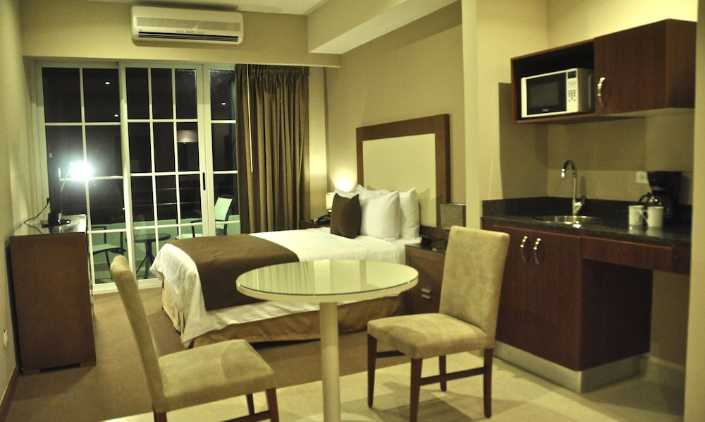 Central Park Hotel Casino Spa 24/46