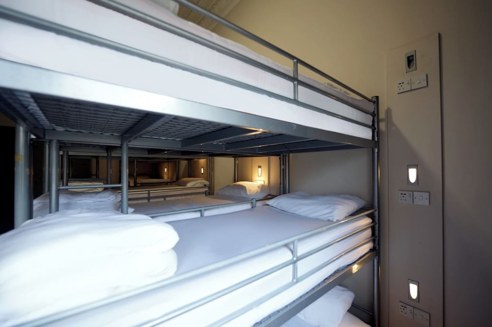Mixed Dorm, Standard, 18 Beds, Shared Bathroom