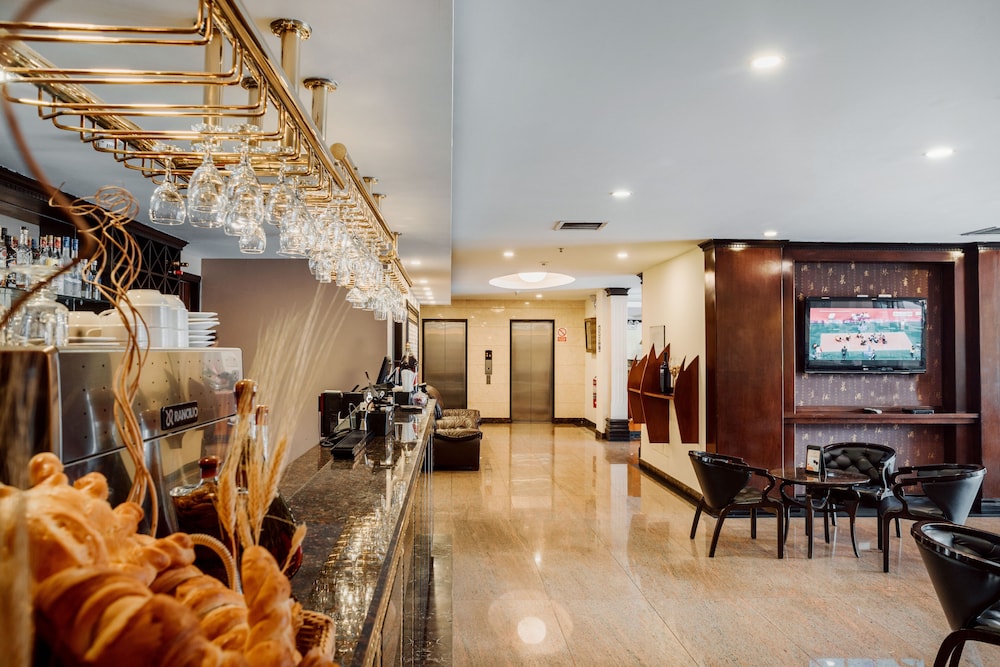 Hotel Nobility 40/47