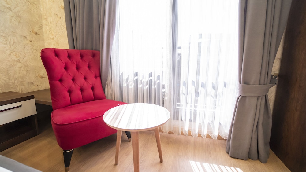Dymar Hotel 24/28