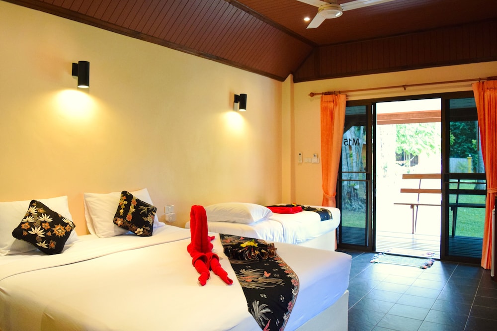 LANTA PEARL BEACH RESORT 26/78