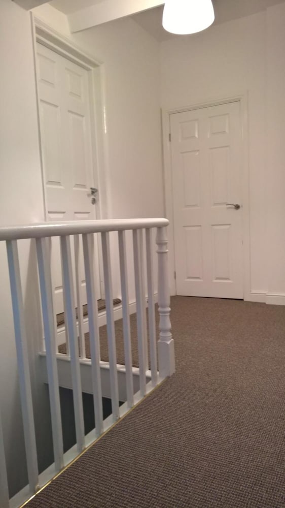 Regent Serviced Suites 13/26