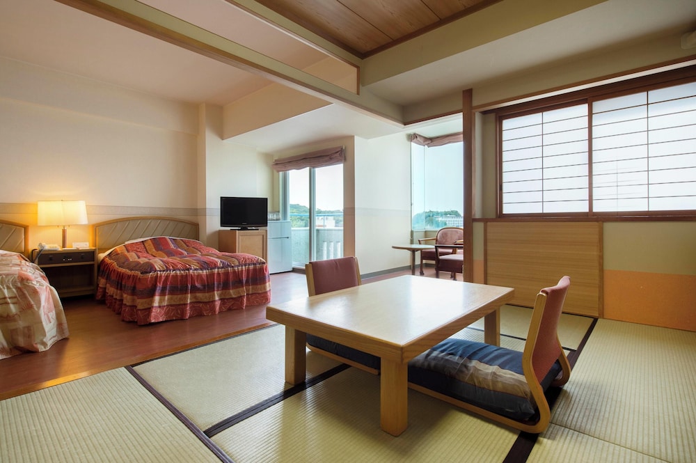 Izumigo Toba Dog Paradise Hotel 40/58