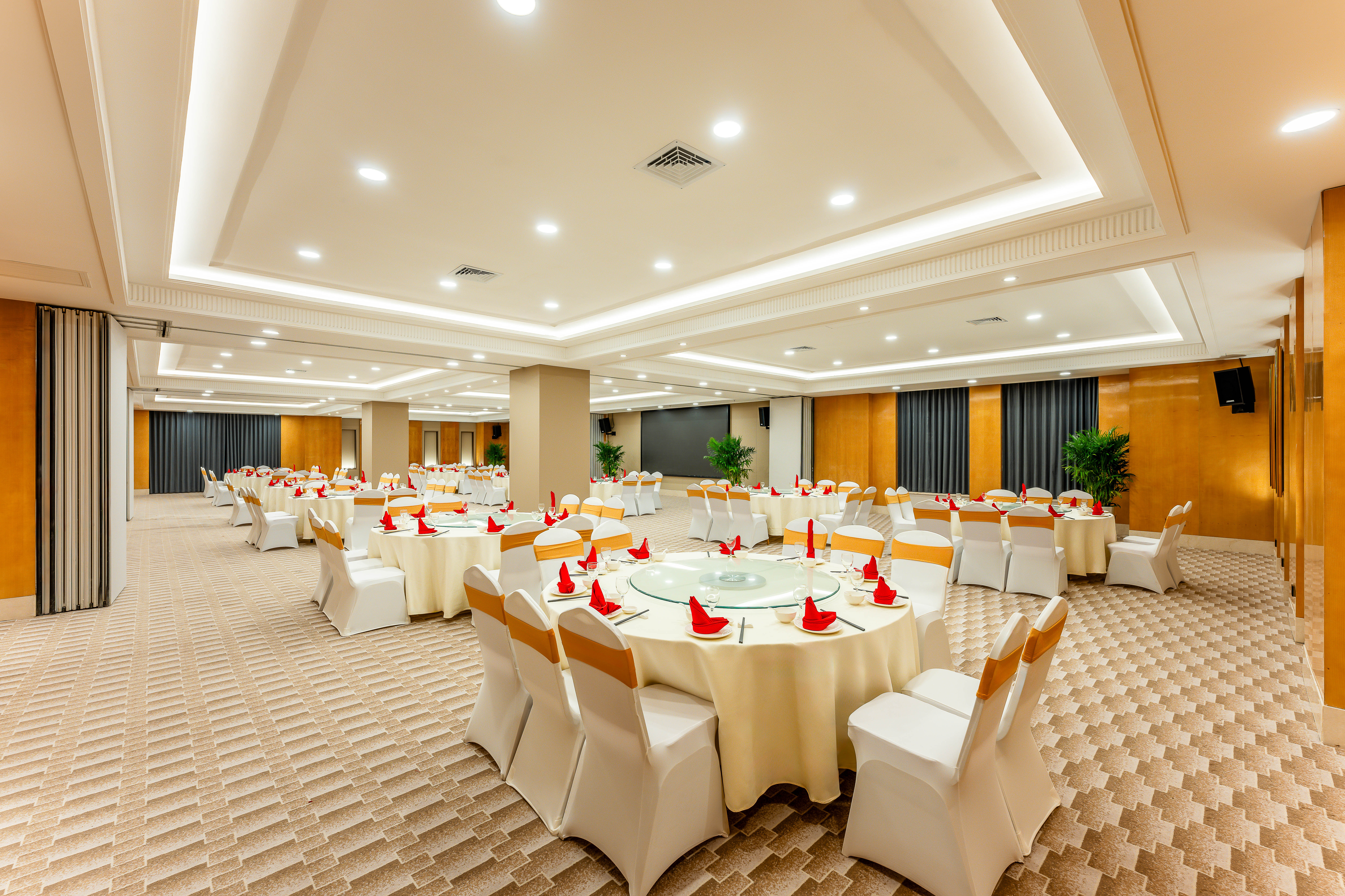 Holiday Inn Jianhu 34/47