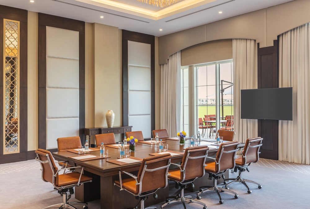 Al Habtoor Polo Resort 31/48
