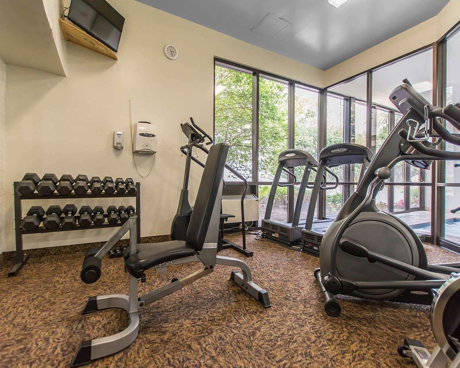 Quality Inn & Suites Bay Front 7/13
