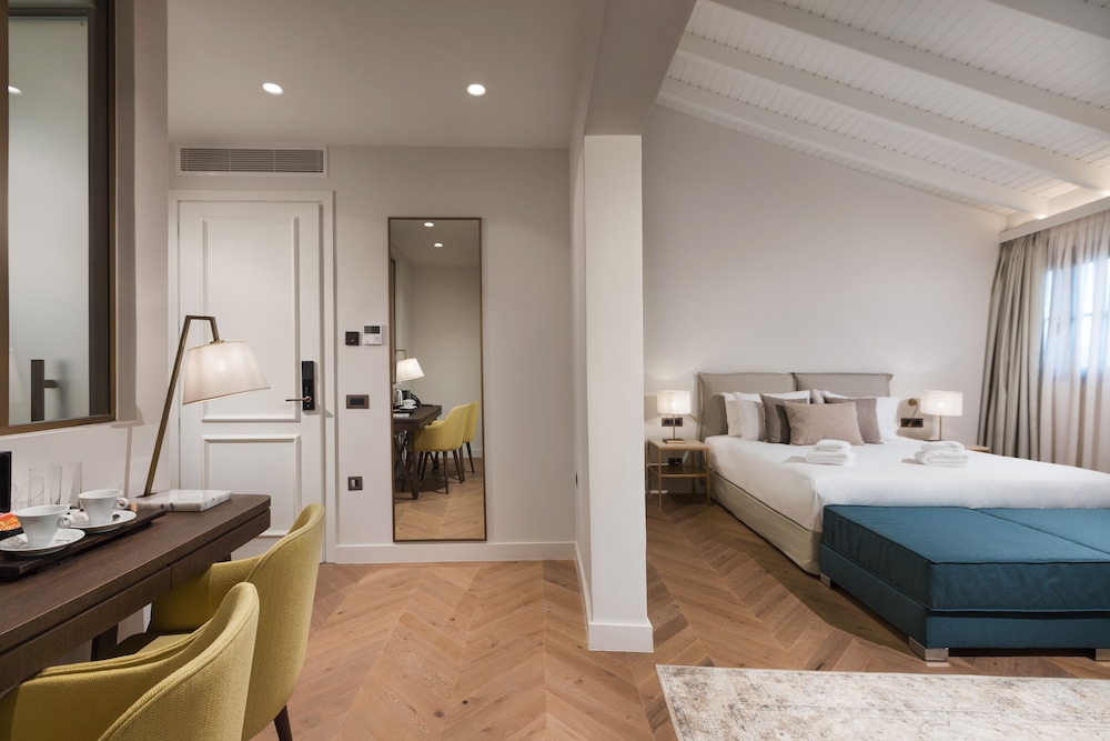 The Residence Aiolou Suites & SPA 13/50