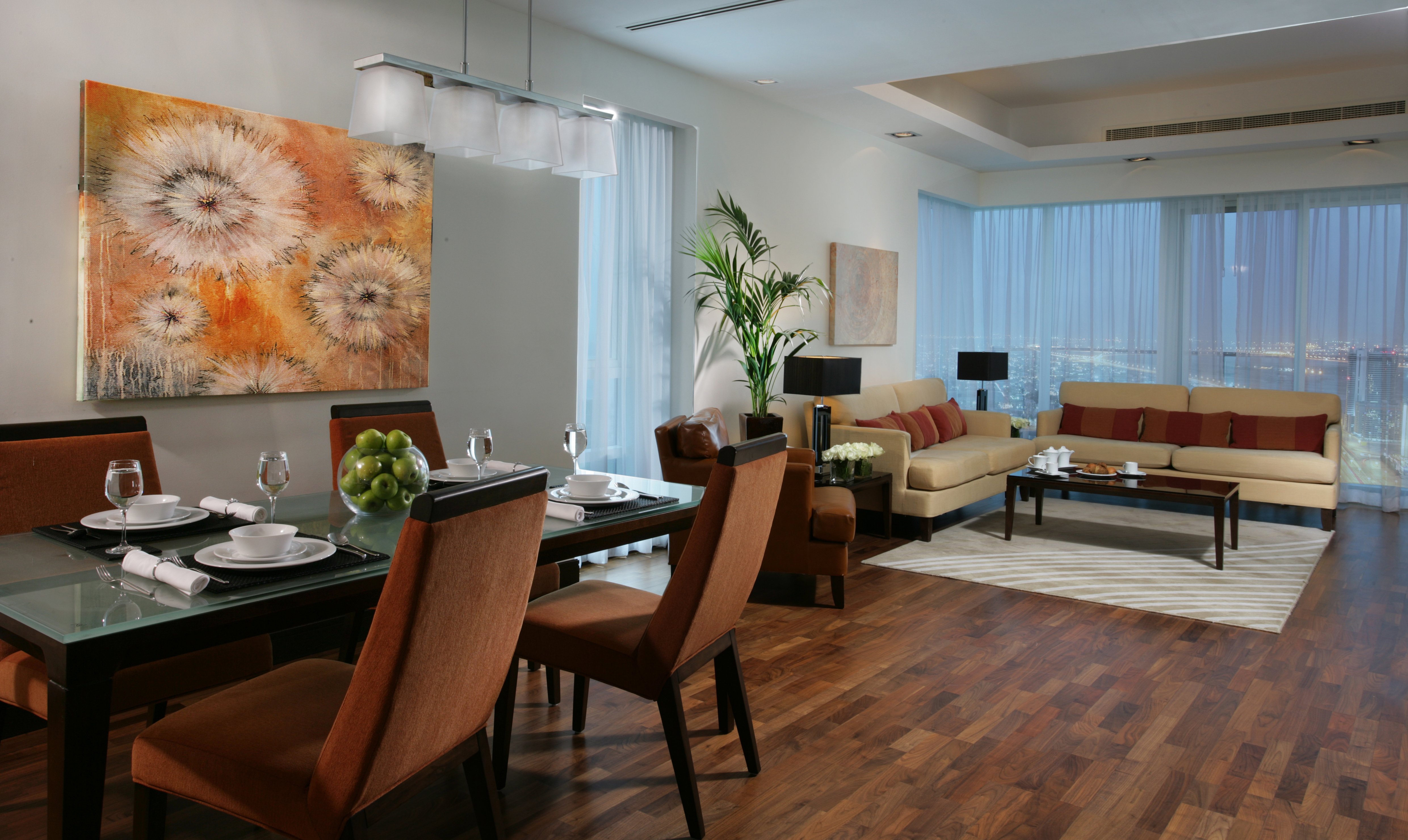 La Suite Dubai Hotel & Apartments 43/47