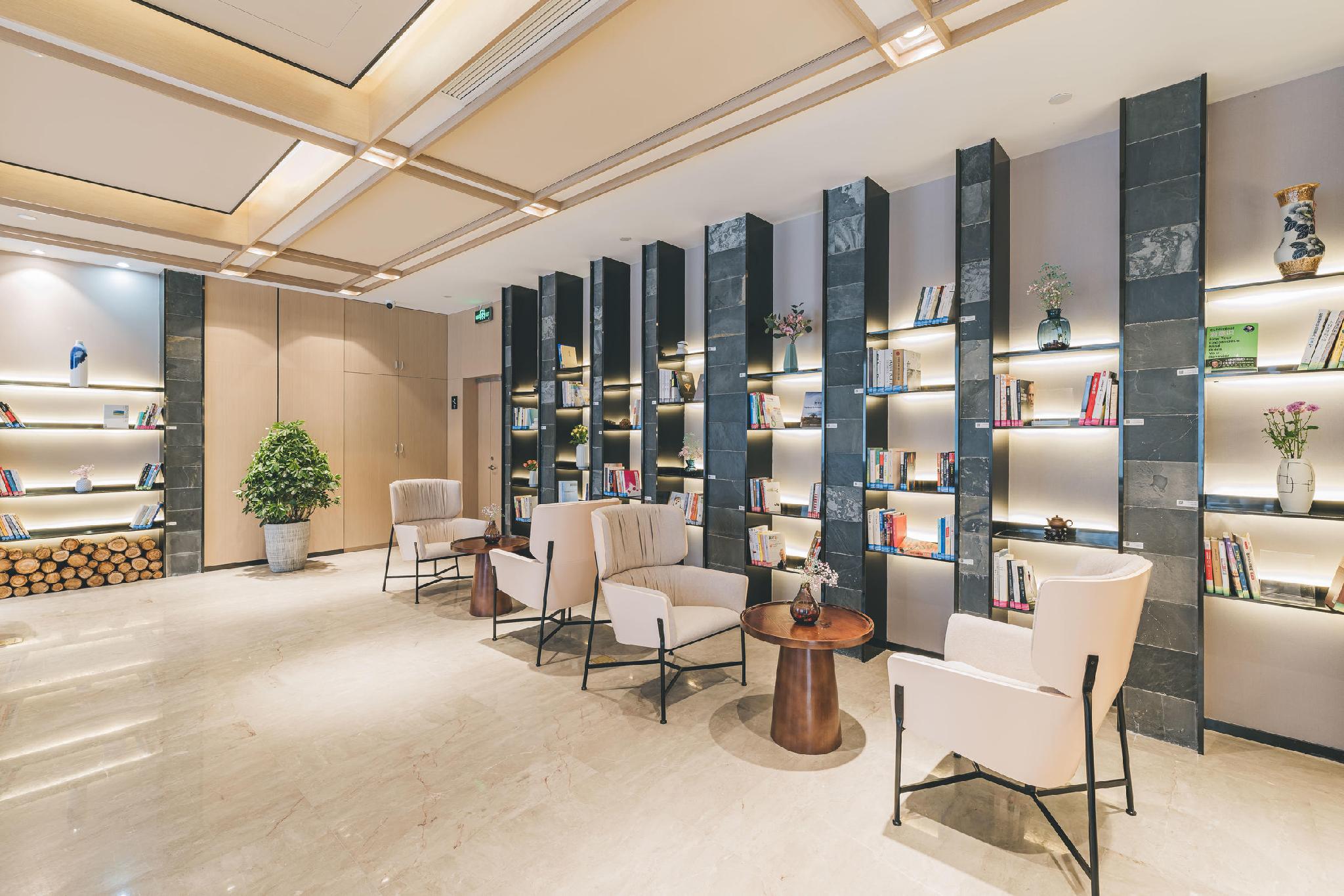Atour Hotel Jurong Baohua Xianlin Avenue 20/40